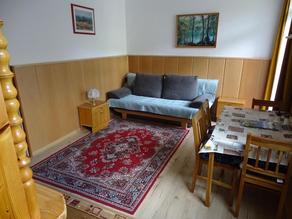 Ferienhaus-Roemerthurm Schöder Eksteriør billede